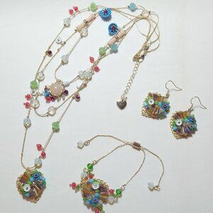 Intricate busy gold tone necklace bracelet earring set floral beads hearts NWOT